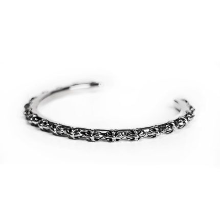 CH Plus Hoop Bangle 2 430x430 1.jpeg